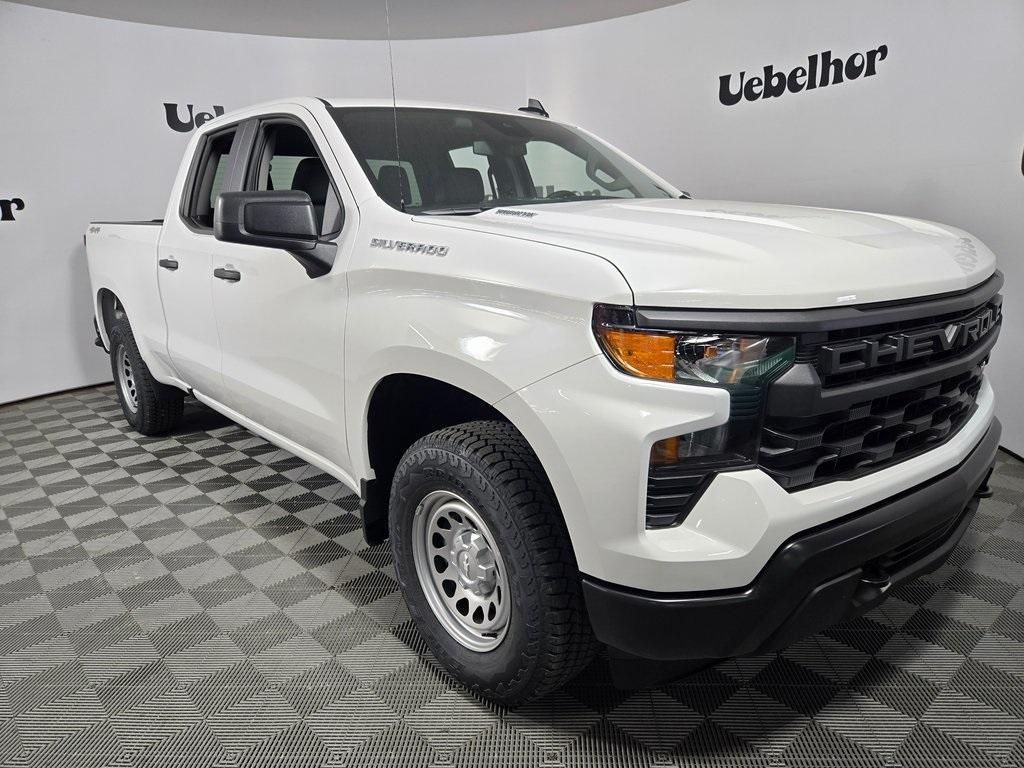 new 2025 Chevrolet Silverado 1500 car, priced at $46,295