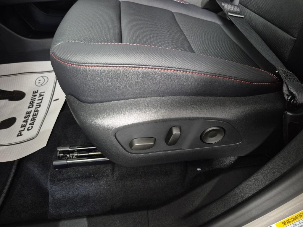 new 2026 Chevrolet Traverse car, priced at $52,485