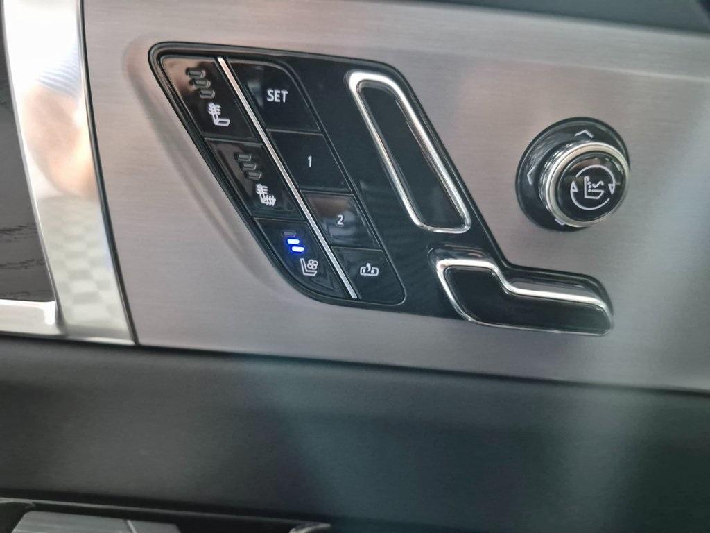 new 2026 Cadillac VISTIQ car, priced at $98,600