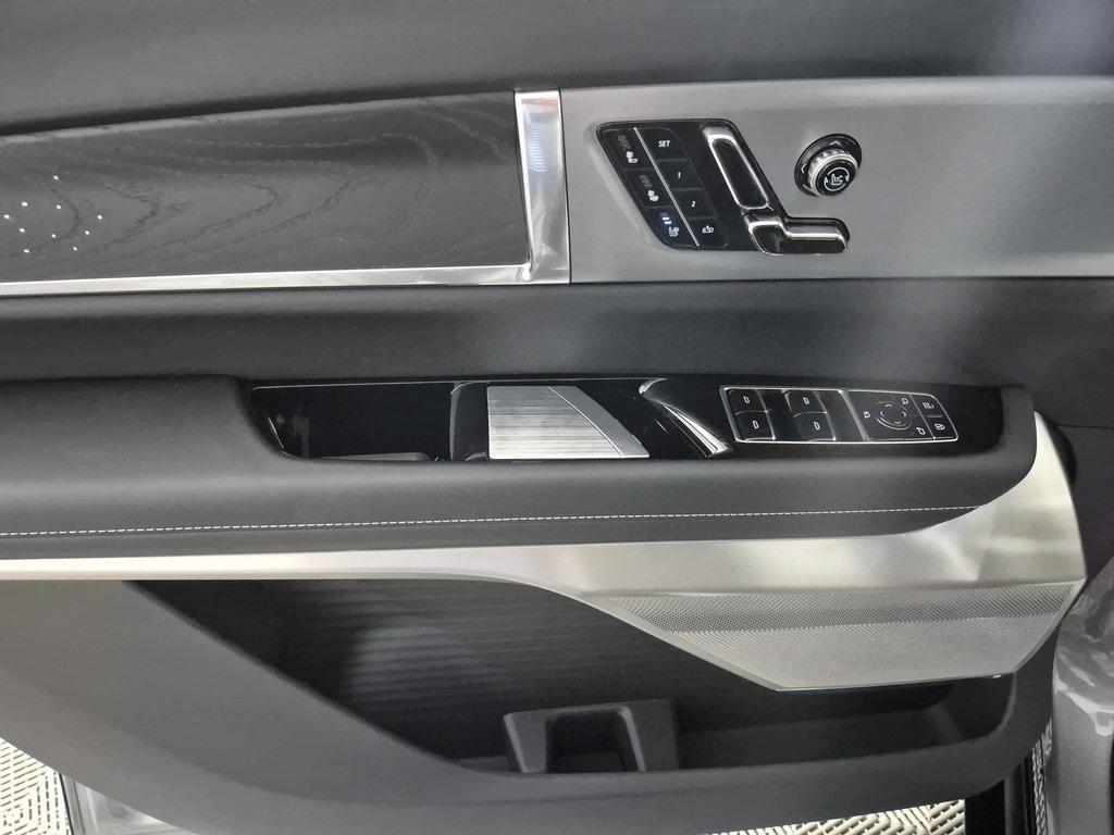 new 2026 Cadillac VISTIQ car, priced at $98,600