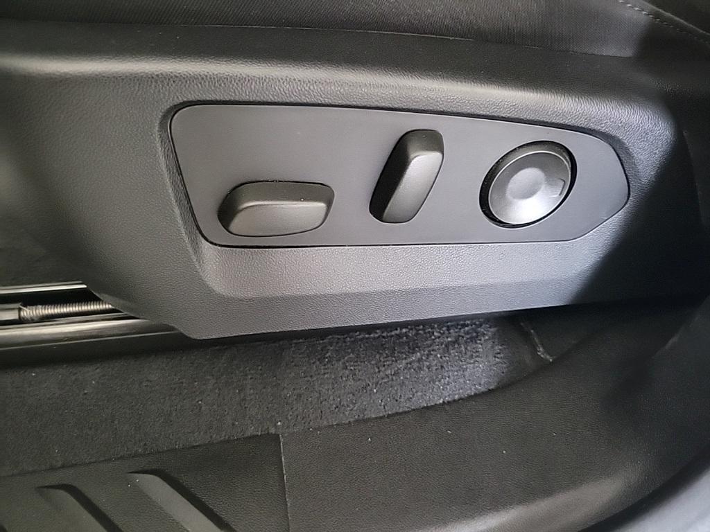 used 2024 Chevrolet Colorado car, priced at $39,985