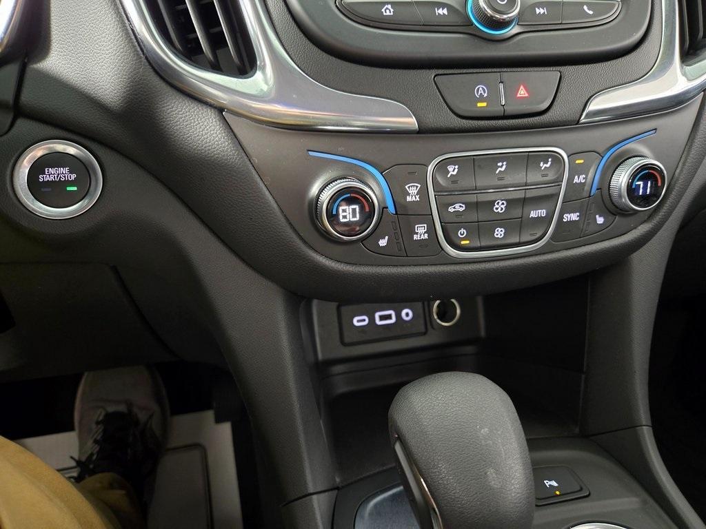 used 2022 Chevrolet Equinox car, priced at $23,995