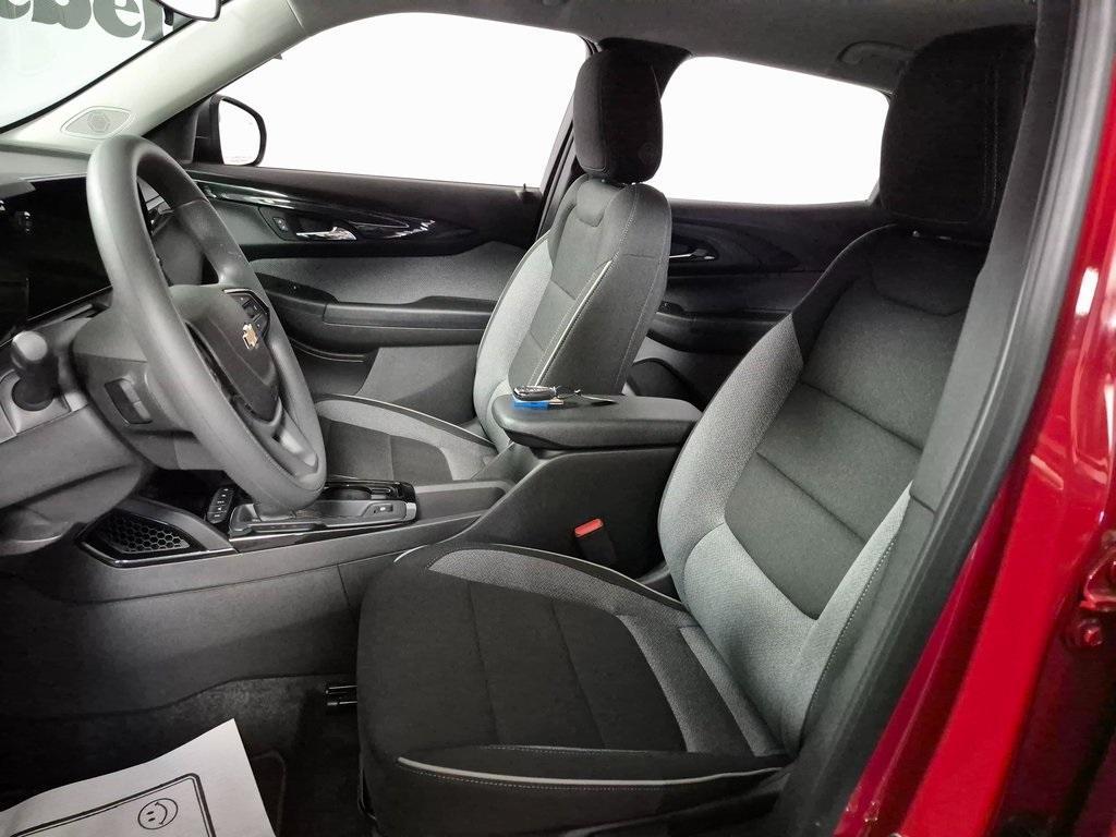 new 2026 Chevrolet TrailBlazer car, priced at $25,875