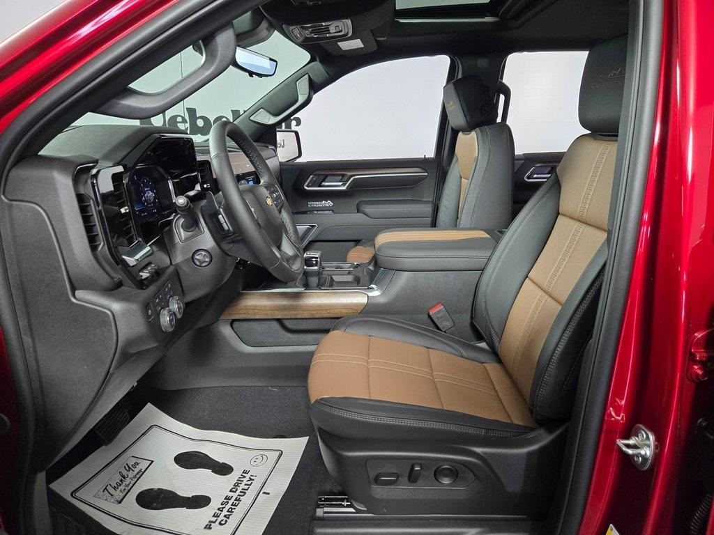 new 2025 Chevrolet Silverado 1500 car, priced at $67,660