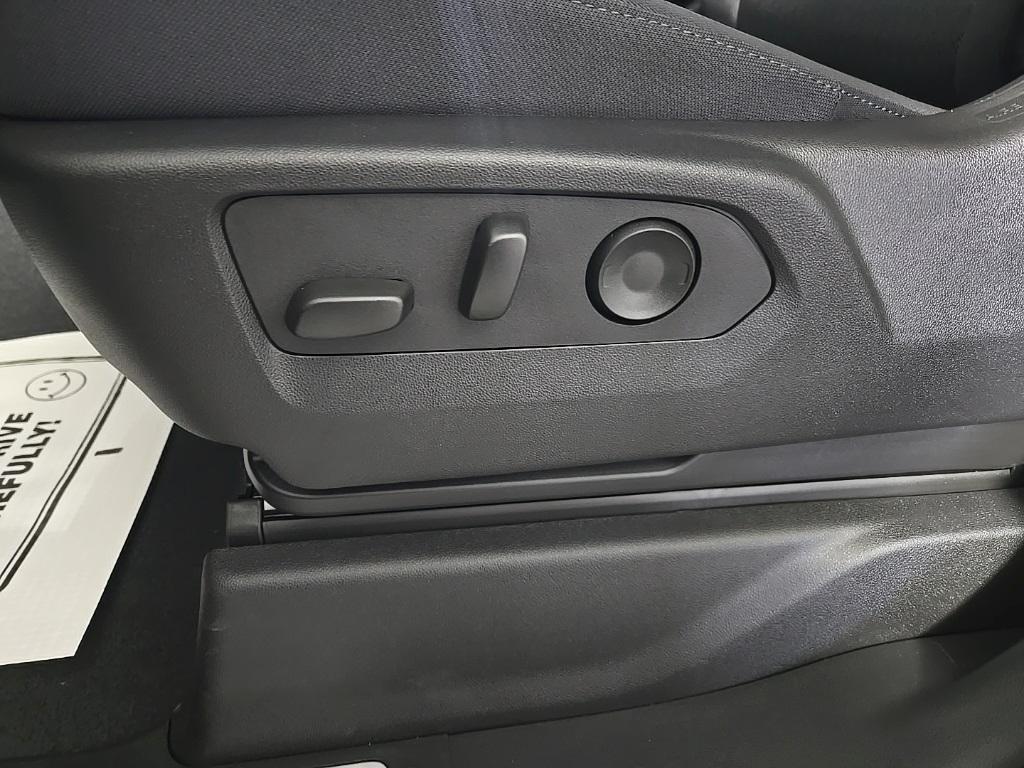 new 2025 Chevrolet Silverado 1500 car, priced at $54,570