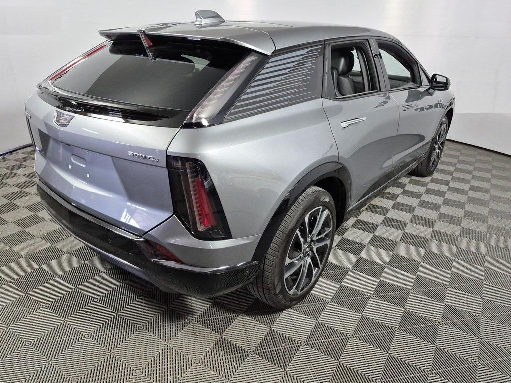 used 2025 Cadillac OPTIQ car, priced at $43,988