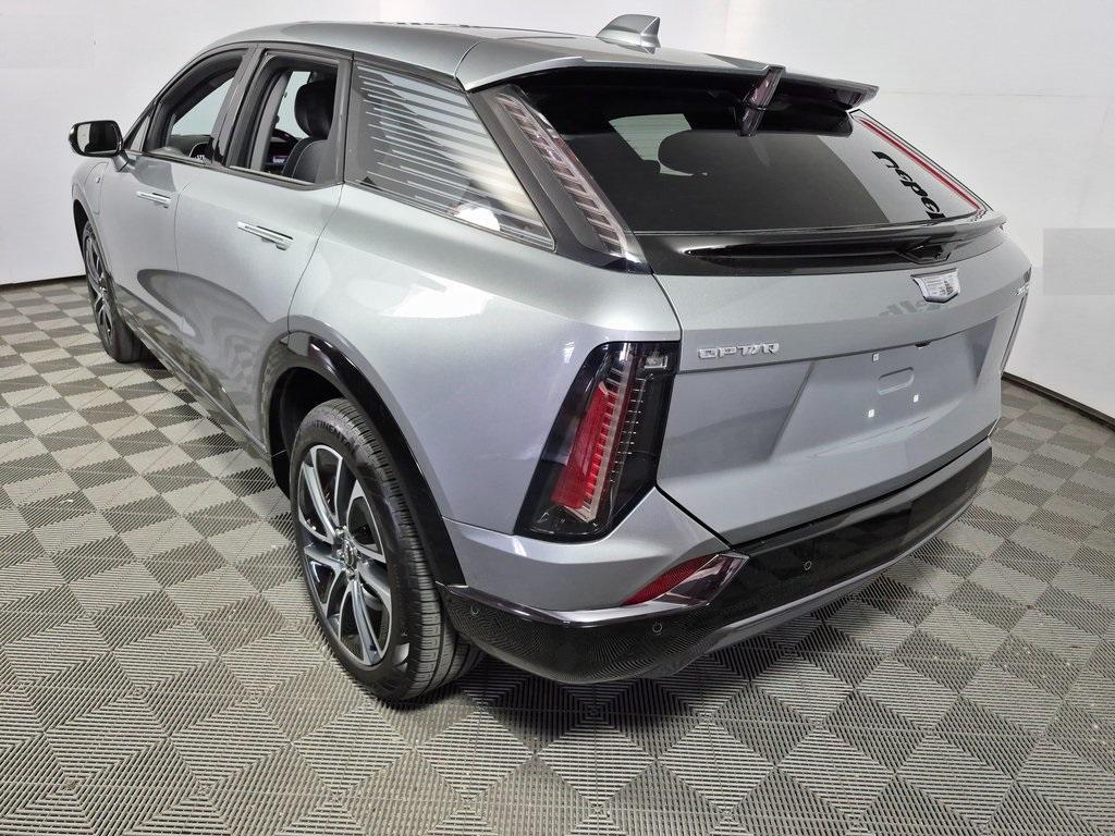 used 2025 Cadillac OPTIQ car, priced at $43,988