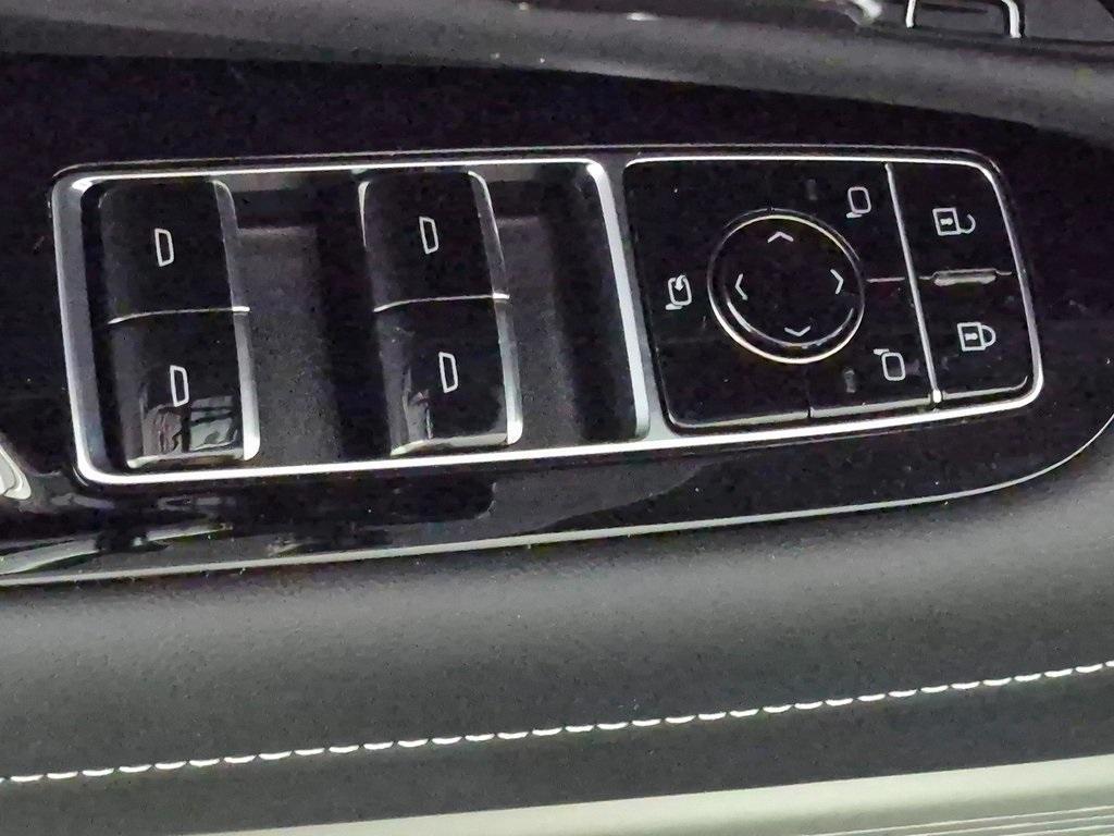 used 2025 Cadillac OPTIQ car, priced at $43,988