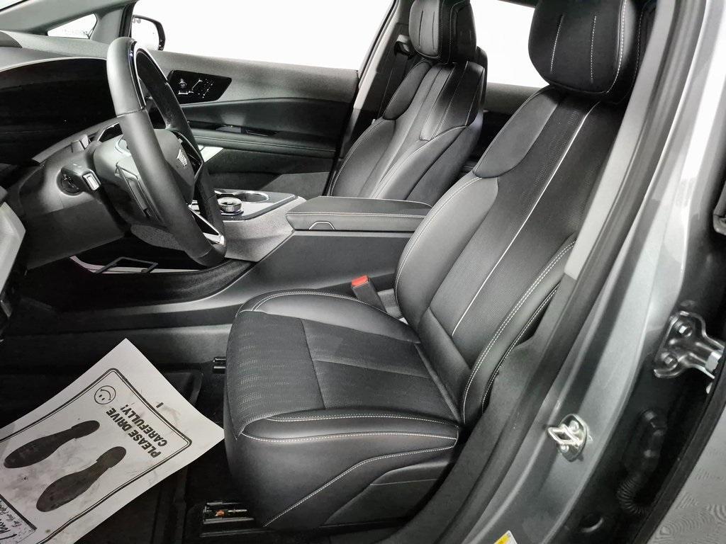 used 2025 Cadillac OPTIQ car, priced at $43,988