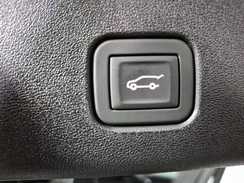 used 2025 Cadillac OPTIQ car, priced at $43,988