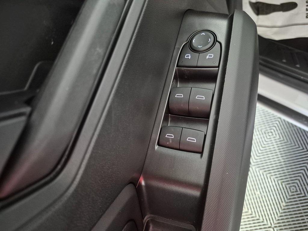 new 2025 Chevrolet Colorado car, priced at $35,295
