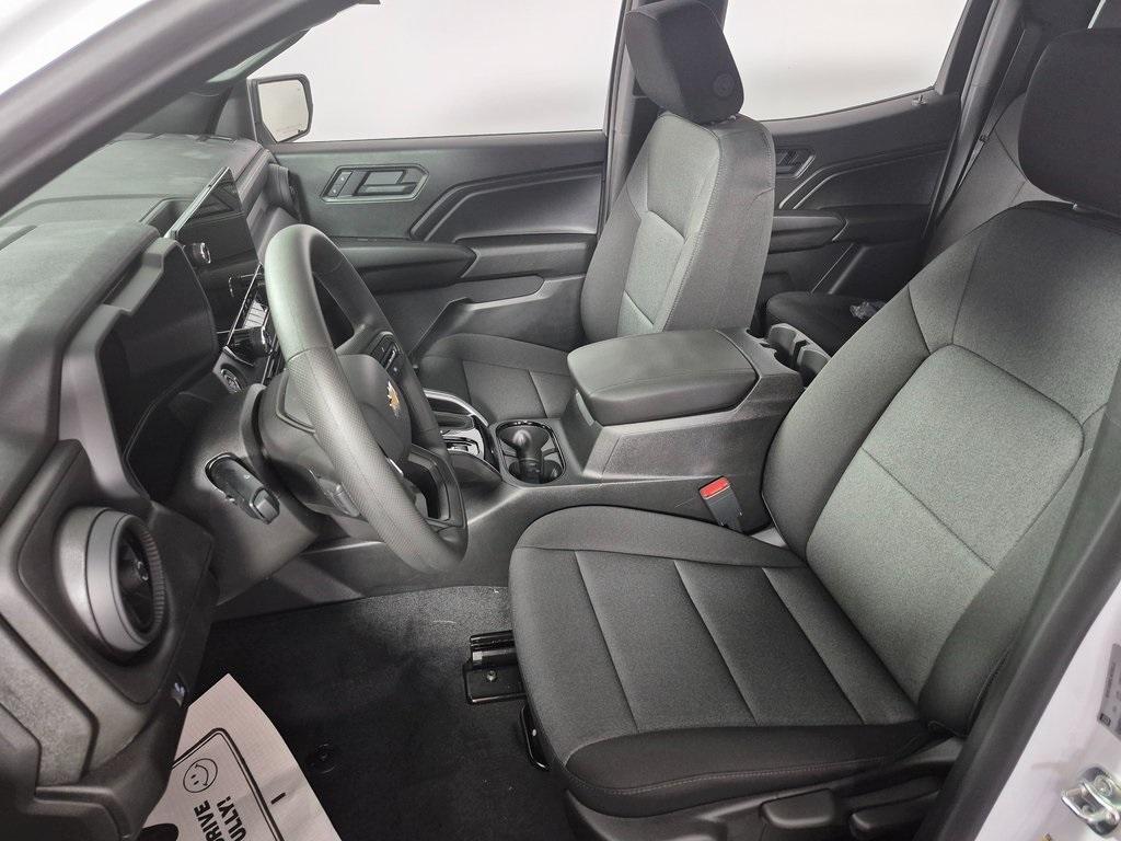 new 2025 Chevrolet Colorado car, priced at $35,295