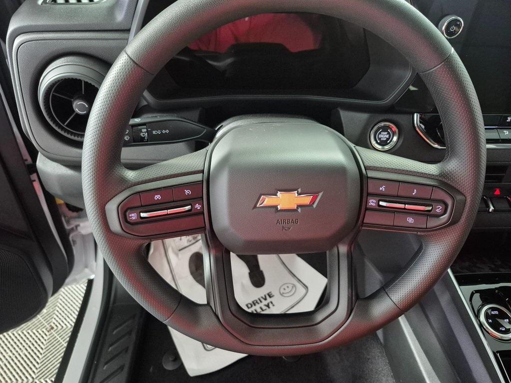 new 2025 Chevrolet Colorado car, priced at $35,295