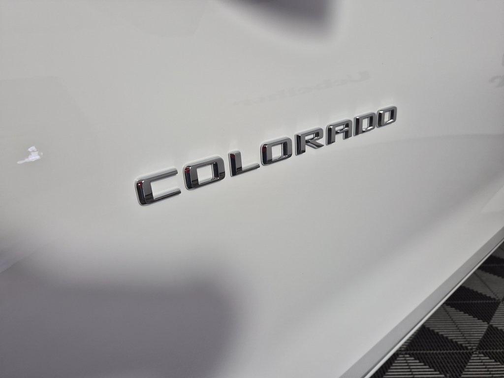 new 2025 Chevrolet Colorado car, priced at $35,295