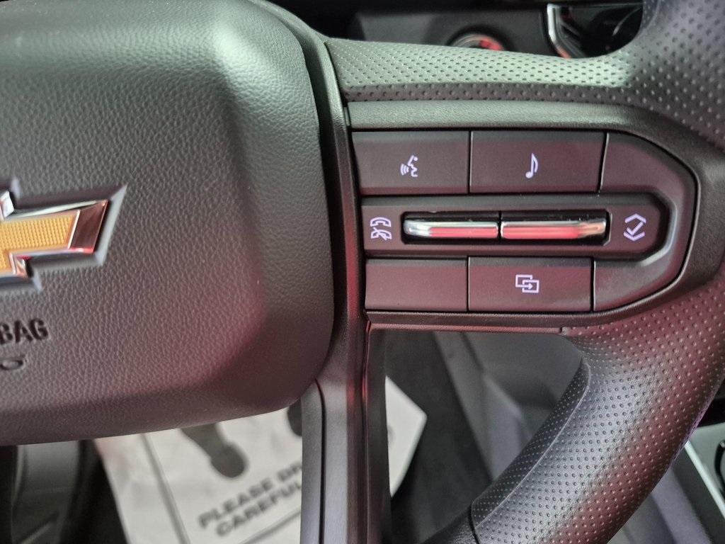 new 2025 Chevrolet Colorado car, priced at $35,295