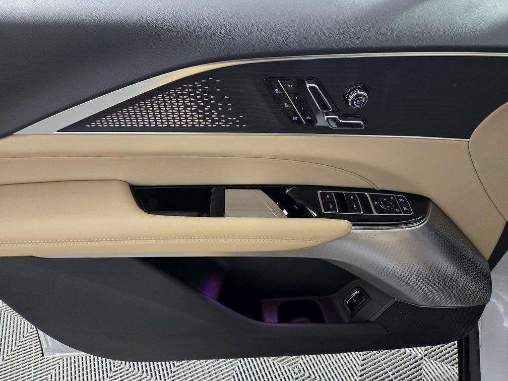 new 2025 Cadillac LYRIQ car, priced at $75,295