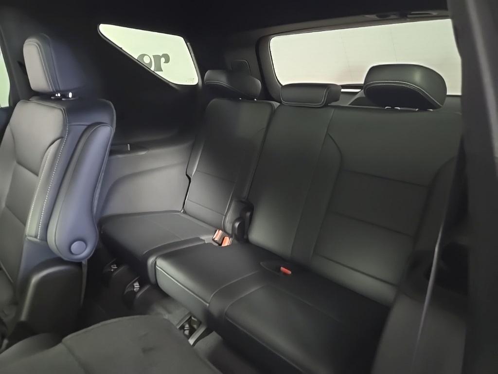 new 2025 Chevrolet Traverse car, priced at $48,585