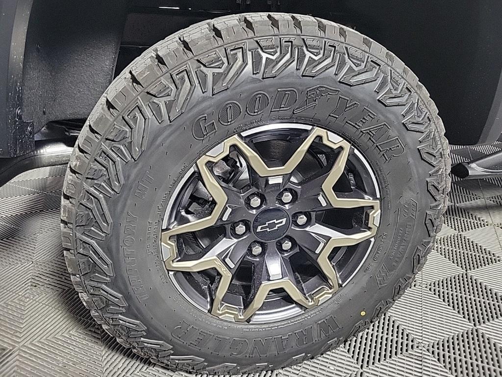 new 2026 Chevrolet Colorado car, priced at $53,425