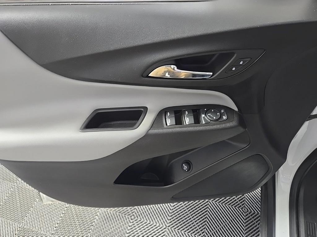 used 2020 Chevrolet Equinox car, priced at $20,000