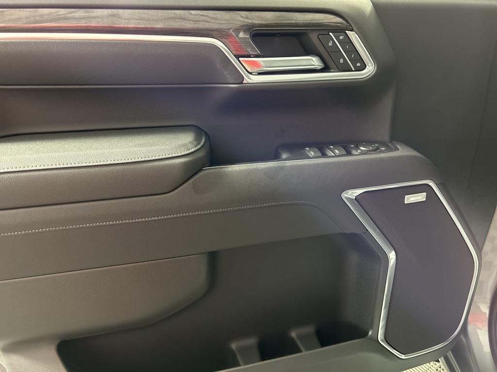 new 2025 Chevrolet Silverado 1500 car, priced at $57,644