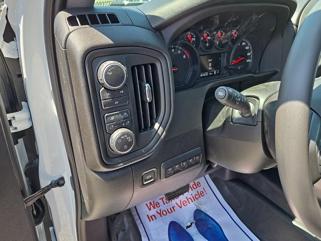 new 2025 Chevrolet Silverado 2500 car, priced at $60,995
