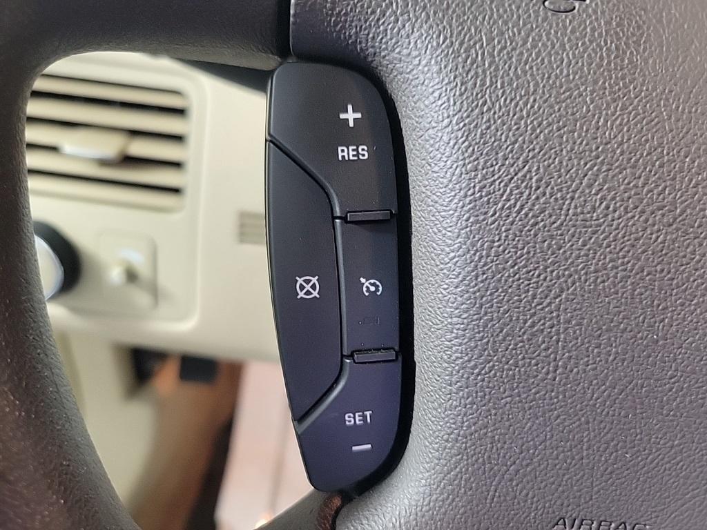 used 2007 Buick Lucerne car, priced at $11,995