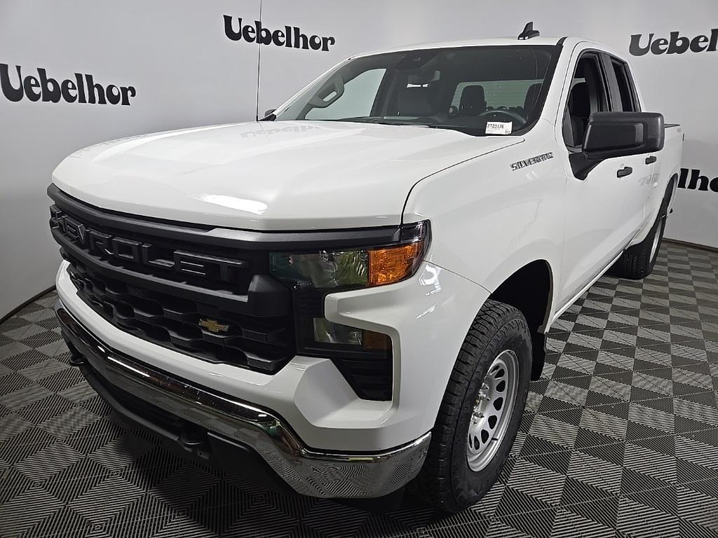 new 2025 Chevrolet Silverado 1500 car, priced at $43,820