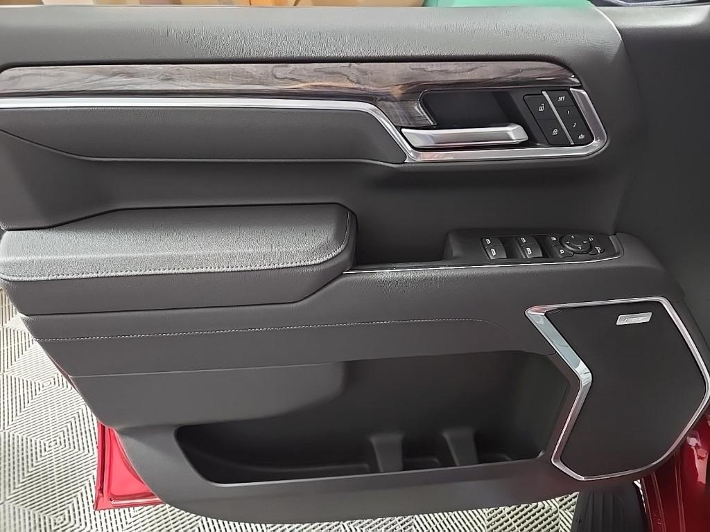 new 2025 Chevrolet Silverado 1500 car, priced at $64,715