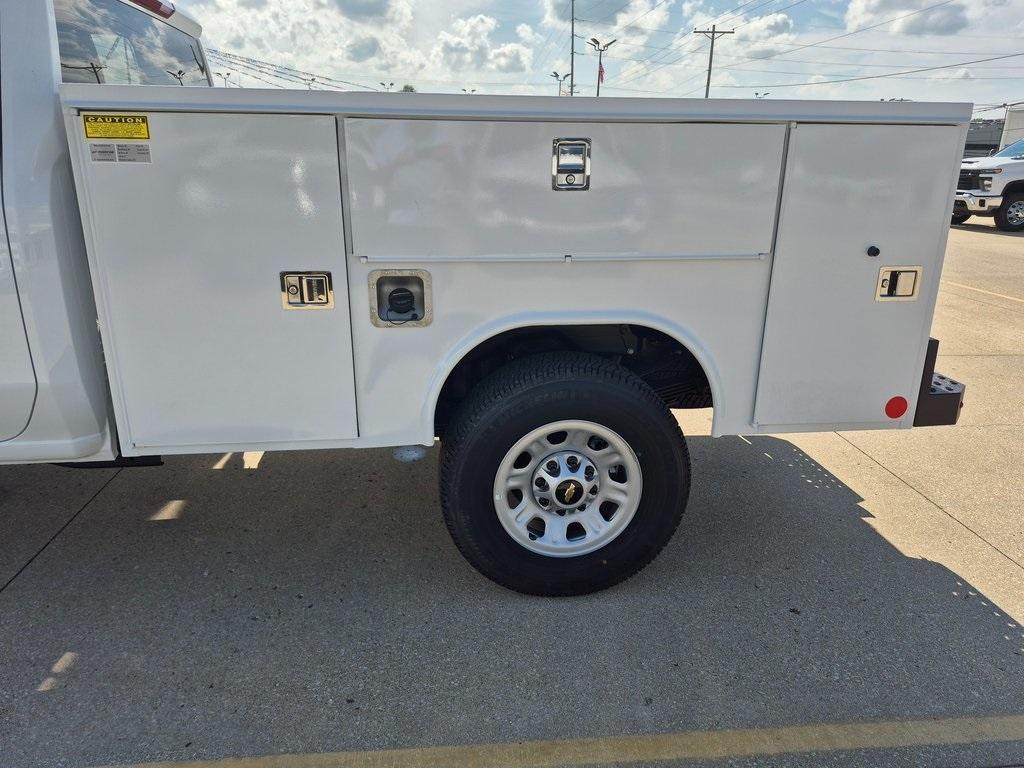 new 2025 Chevrolet Silverado 3500 car, priced at $61,745