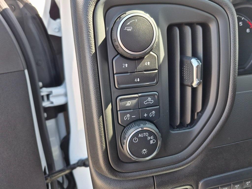 new 2025 Chevrolet Silverado 3500 car, priced at $61,745