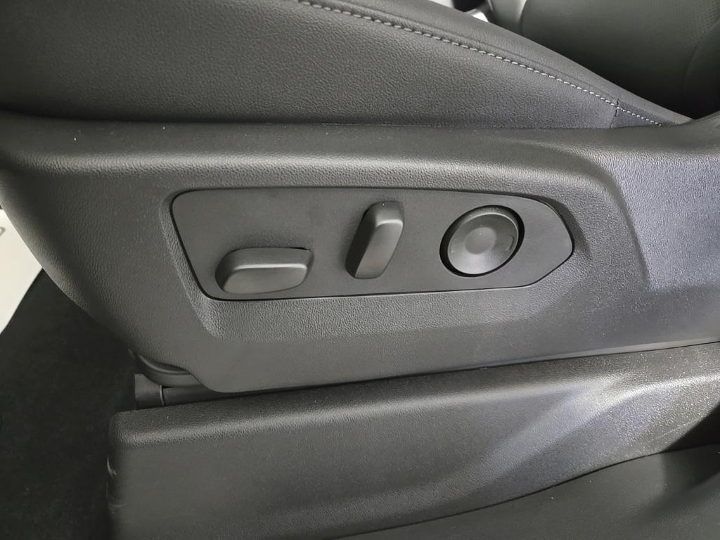 new 2025 Chevrolet Silverado 1500 car, priced at $59,120