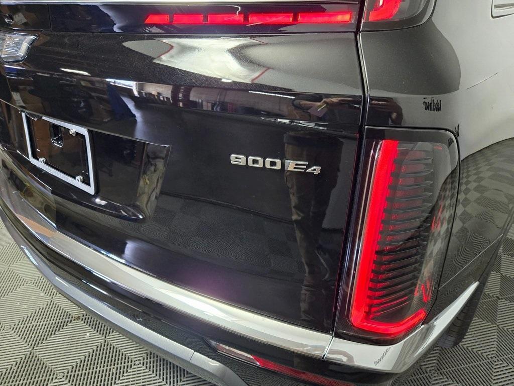 new 2026 Cadillac VISTIQ car, priced at $80,880