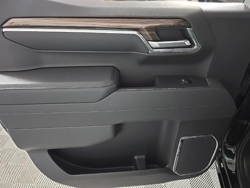 new 2025 Chevrolet Silverado 1500 car, priced at $58,195
