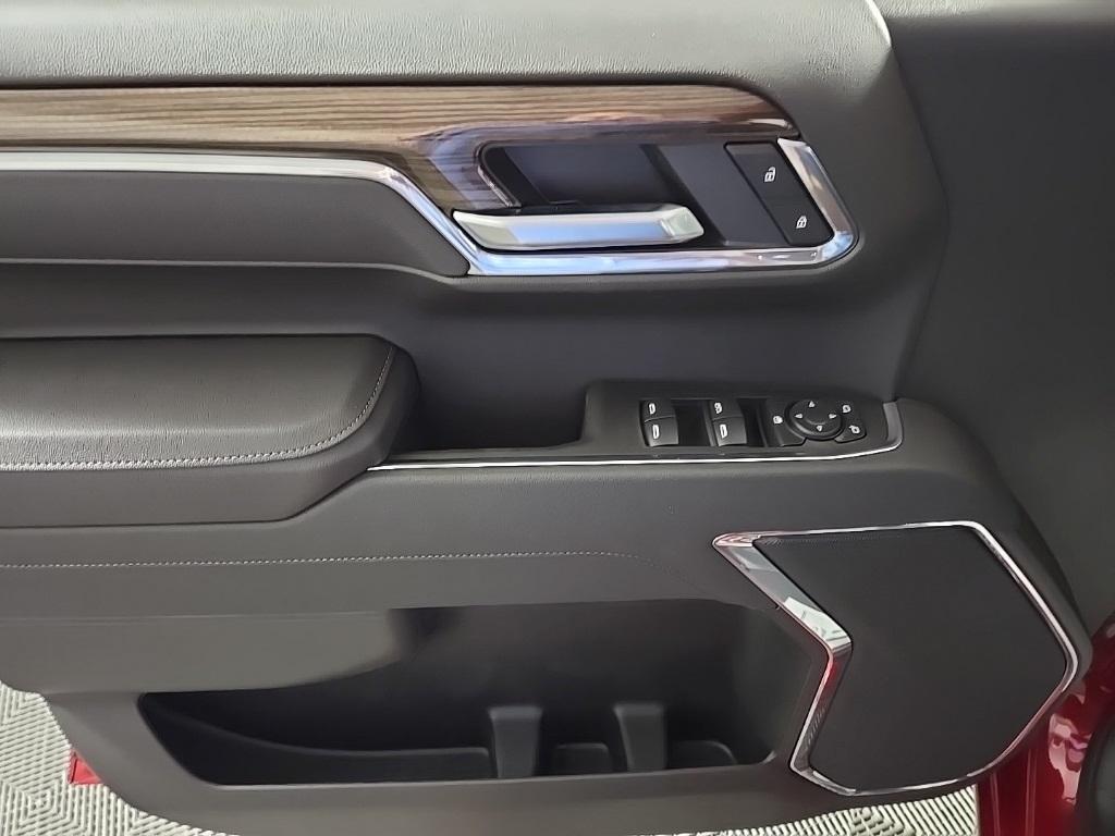 new 2025 Chevrolet Silverado 1500 car, priced at $59,690