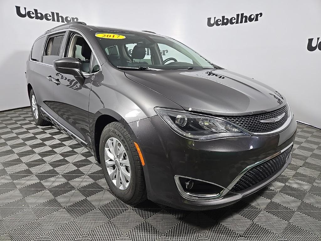 used 2017 Chrysler Pacifica car, priced at $10,750