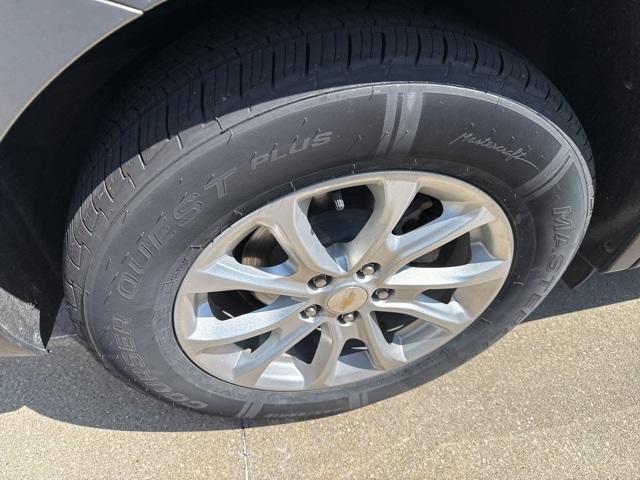 used 2018 Chevrolet Equinox car, priced at $13,912
