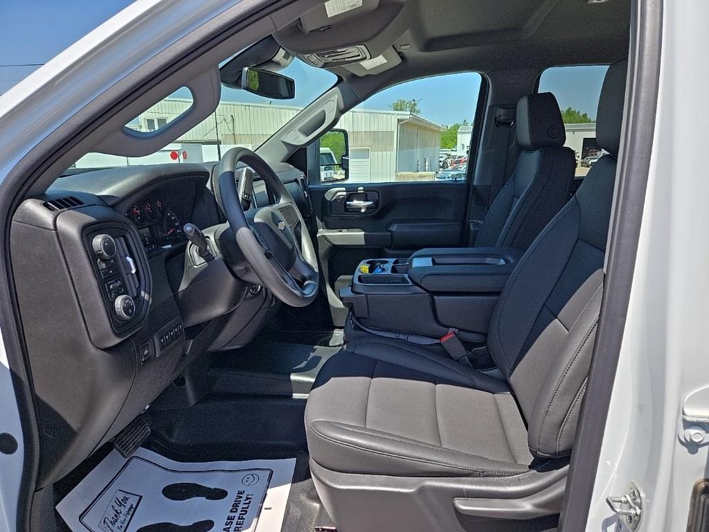 new 2025 Chevrolet Silverado 2500 car, priced at $60,595