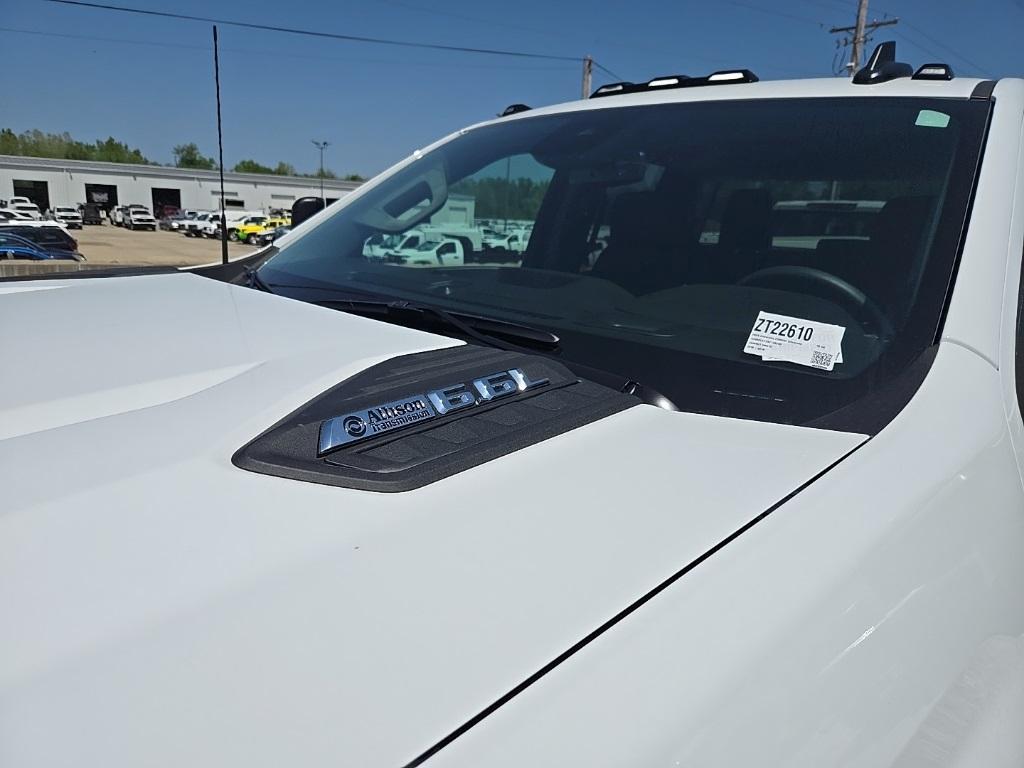 new 2025 Chevrolet Silverado 2500 car, priced at $60,595