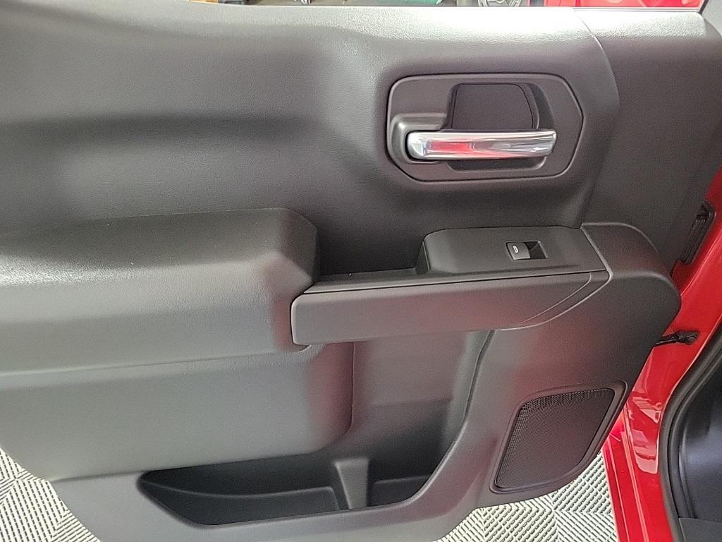 new 2025 Chevrolet Silverado 1500 car, priced at $48,985