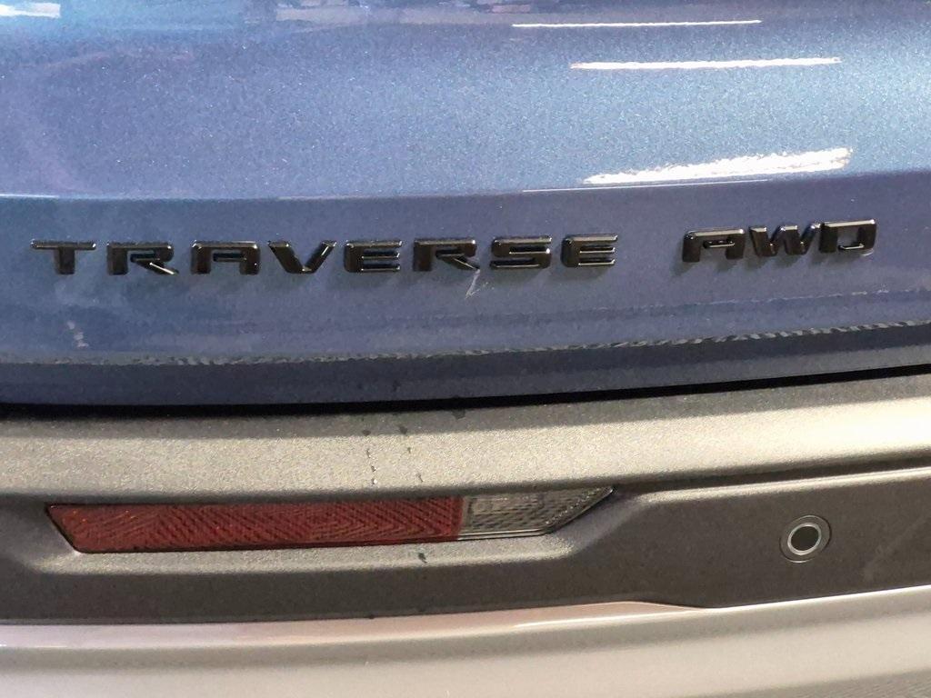 new 2026 Chevrolet Traverse car, priced at $52,020