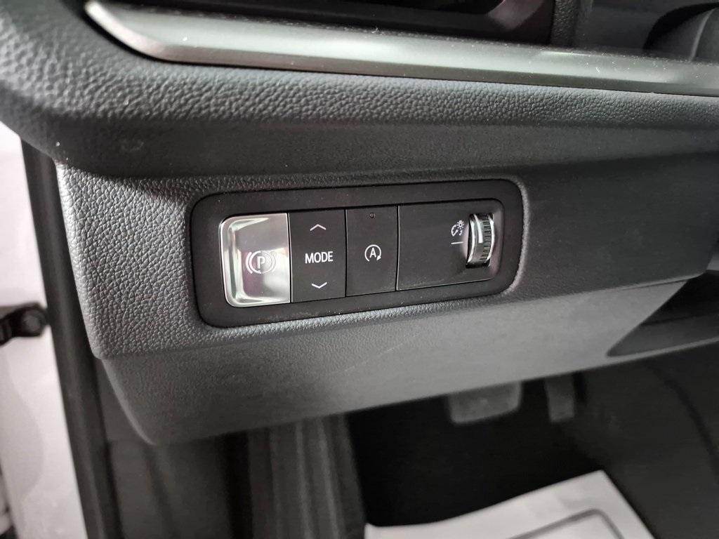 new 2026 Chevrolet Traverse car, priced at $44,385