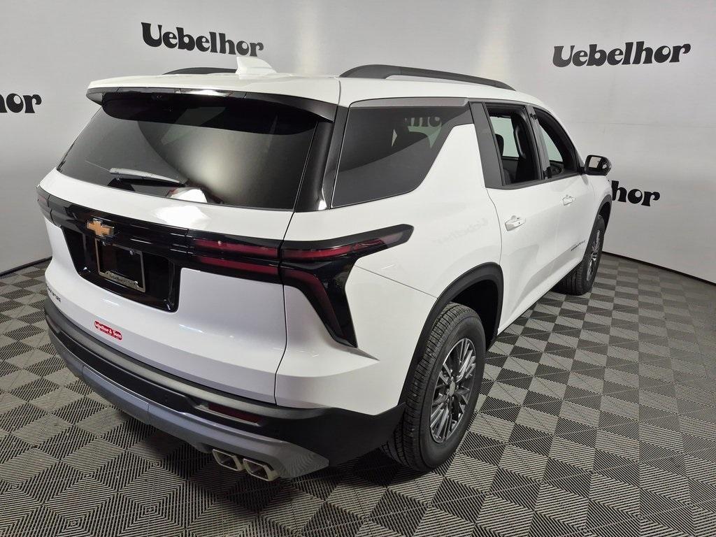 new 2026 Chevrolet Traverse car, priced at $44,385
