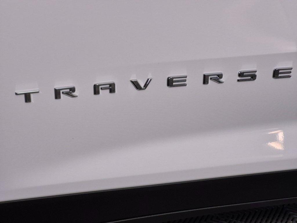 new 2026 Chevrolet Traverse car, priced at $44,385