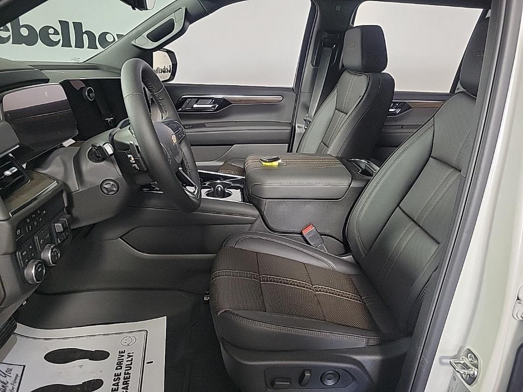 new 2025 Chevrolet Suburban car, priced at $88,375