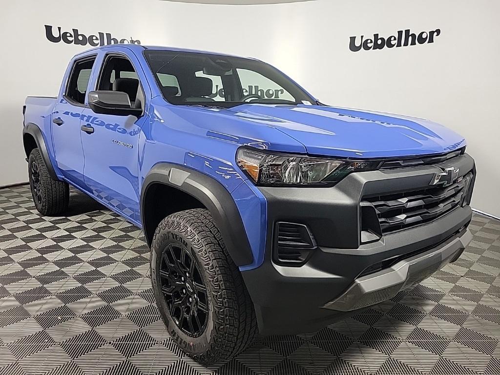 new 2025 Chevrolet Colorado car, priced at $41,595