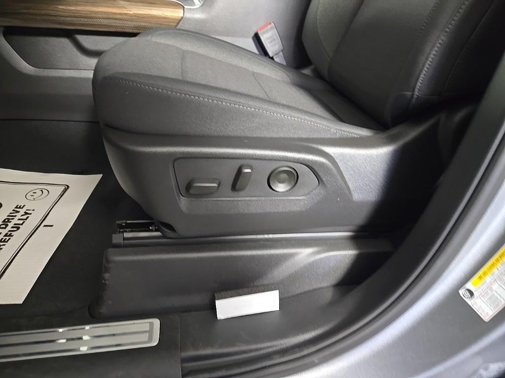 new 2025 Chevrolet Silverado 1500 car, priced at $56,680