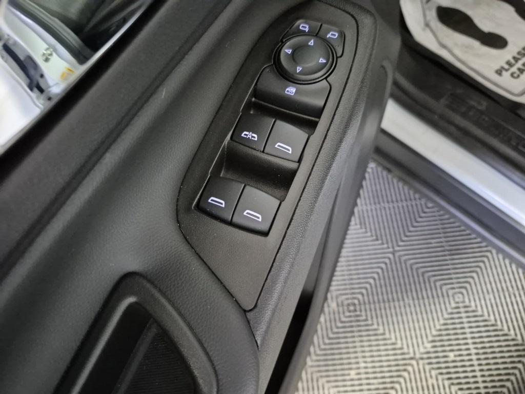 used 2023 Chevrolet Equinox car, priced at $25,000