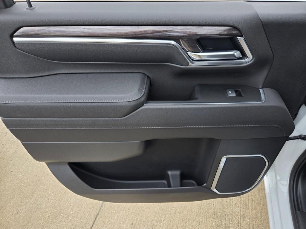 new 2025 Chevrolet Silverado 3500 car