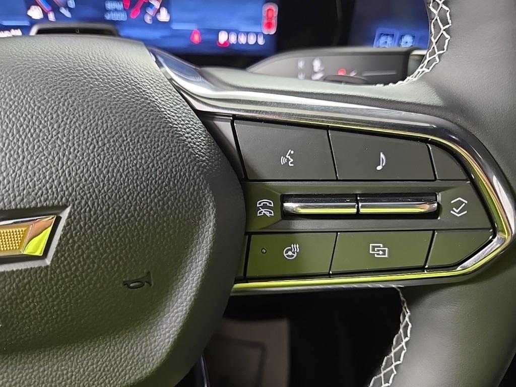 new 2025 Chevrolet Traverse car, priced at $50,530