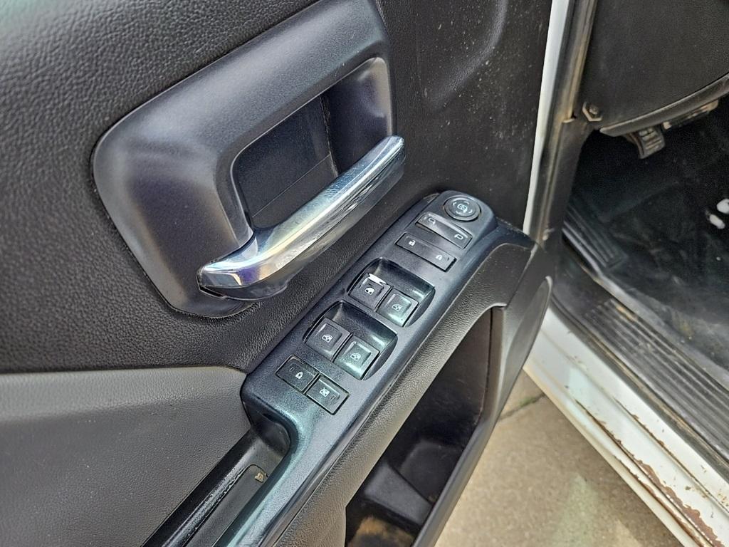 used 2018 Chevrolet Silverado 2500 car, priced at $15,995